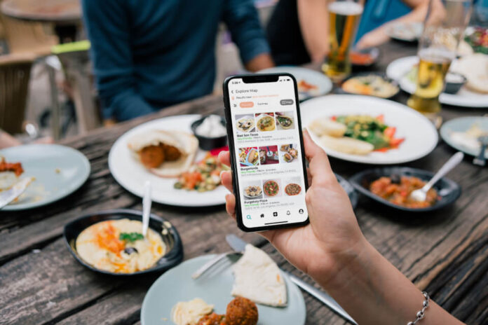 How‌ ‌to‌ Start‌ ‌a‌ Food‌ ‌Delivery‌ APP ‌Business in 2021