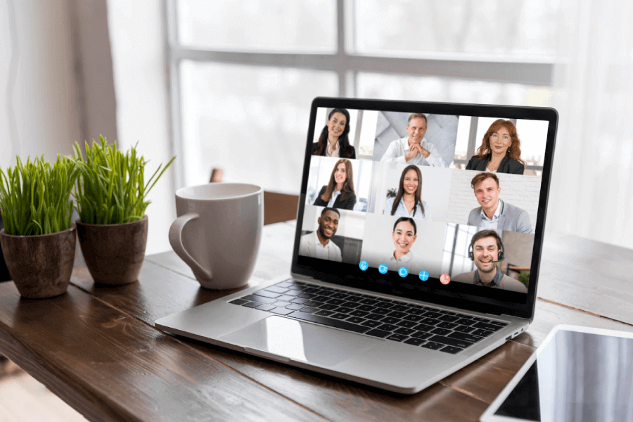 How To Launch And Host A Successful Business Webinar